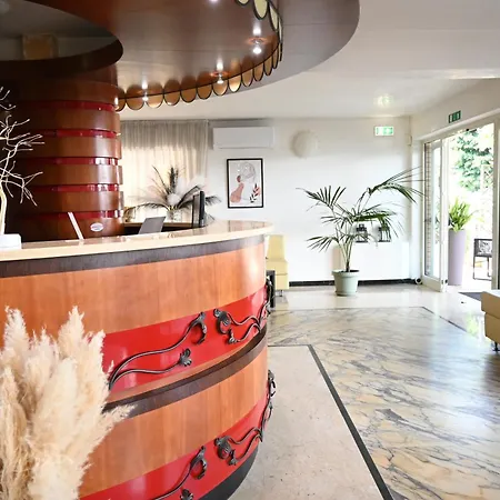Ardea Otel Rimini